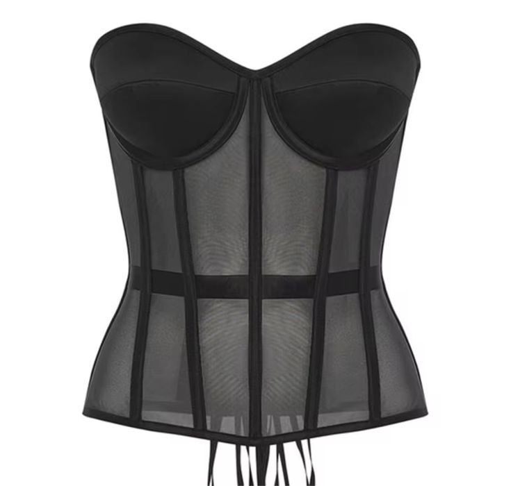 Чорний корсет на шнурівках