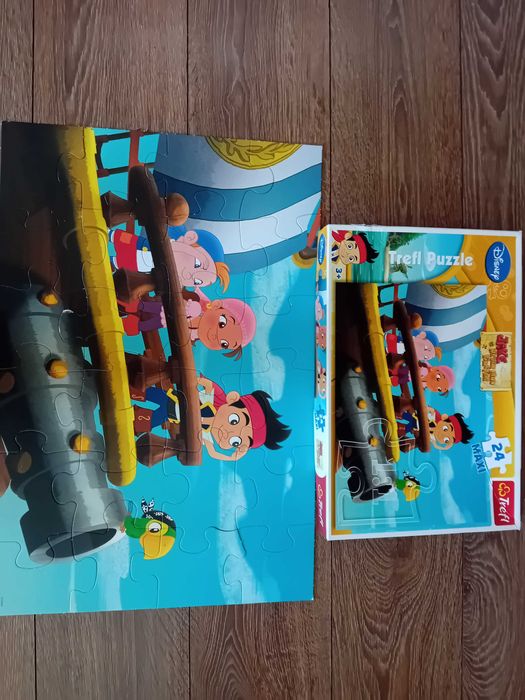 zestaw puzzli 24 elementy sprzedam