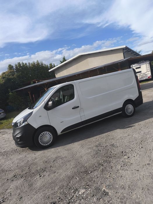 Opel Vivaro l2h1 long 2017r 174tkm fv23