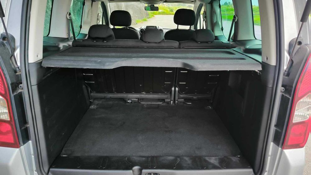 Peugeot Partner 5 lugares versão Tepee 1.6HDI