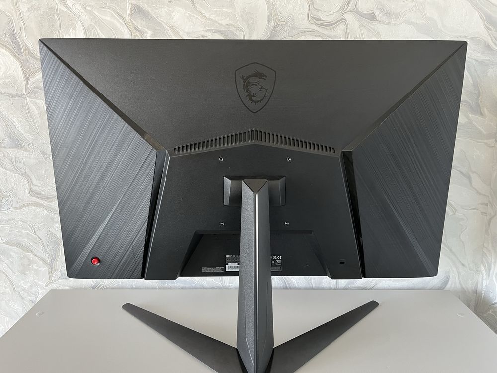 Монитор MSI G2712F
