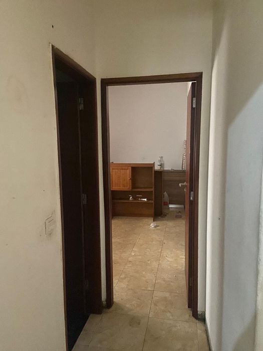 VENDE-SE MORADIA GEMINADA- VALADARES