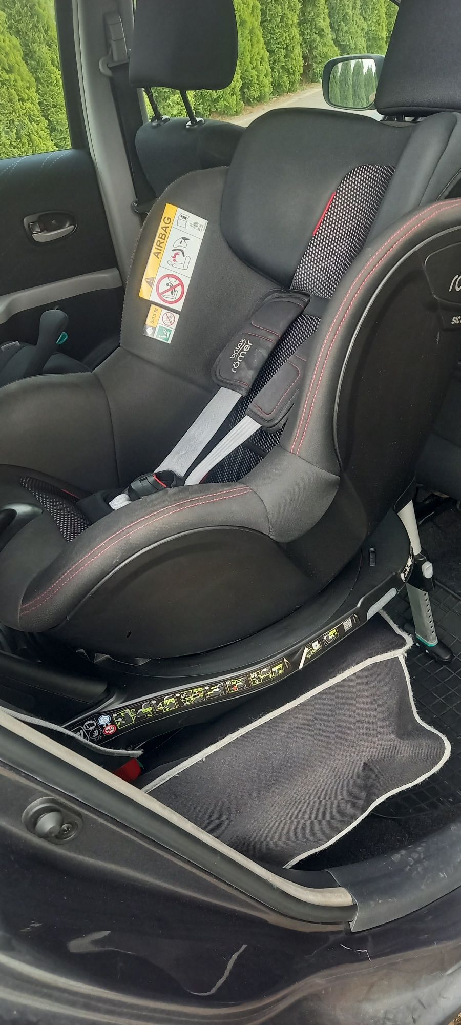 Fotelik Britax Römer Dualfix M i-size