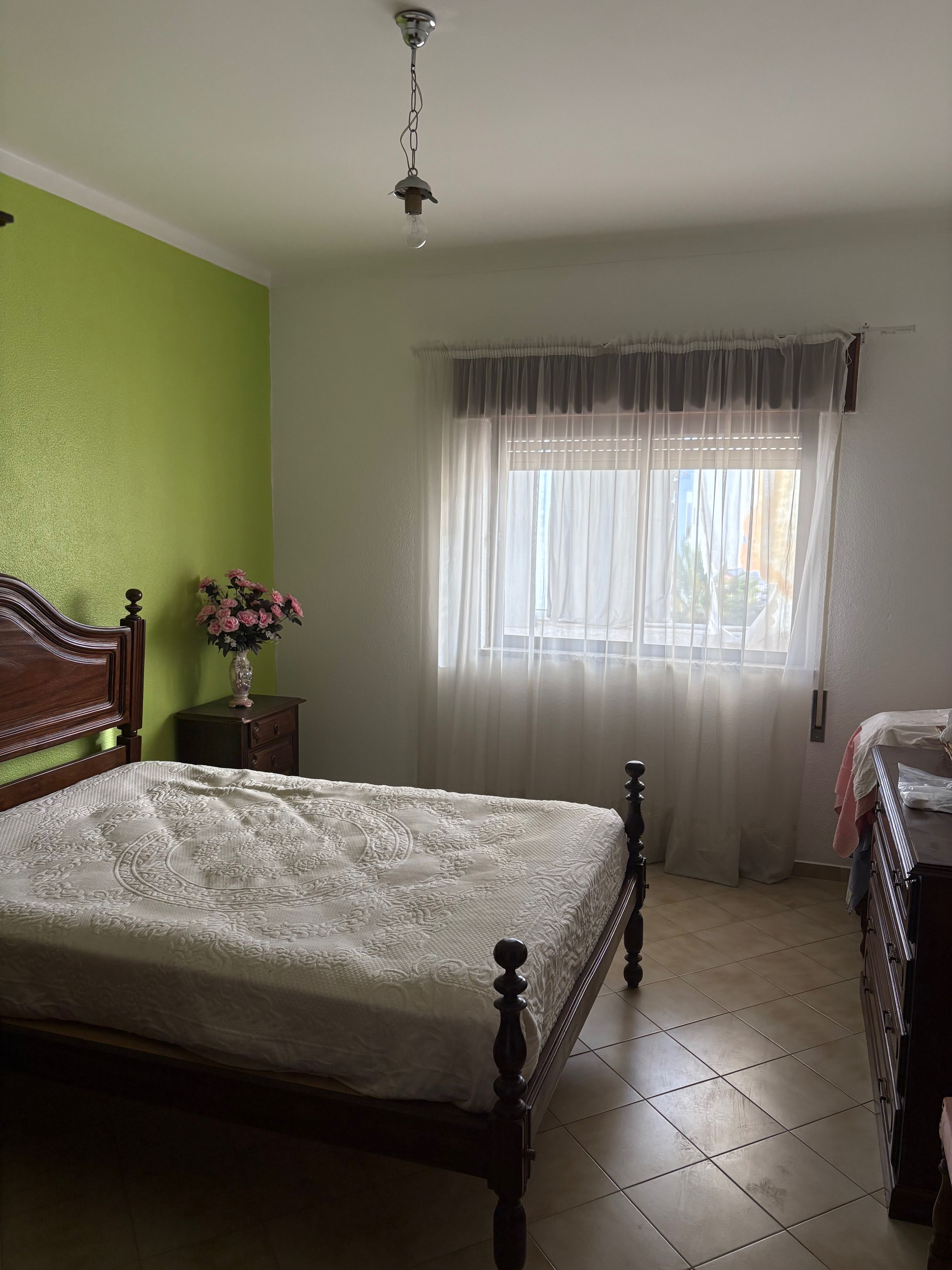 Apartamento T2 mobilado com a/c em TAVIRA  (Porta Nova)
