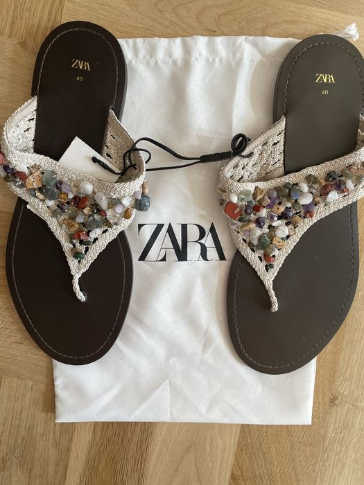 Zara nowe skorzane klapki 40