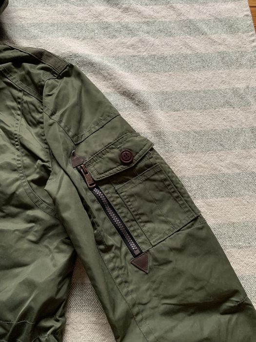 Kurtka na zimę w kolorze brudnej zieleni