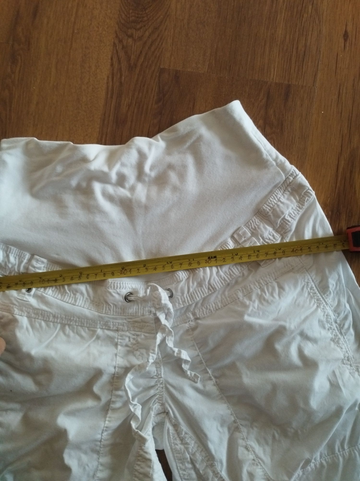 H&M mama, spodnie rybaczki trzy czwarte, za kolana, białe,ciążowe, S,