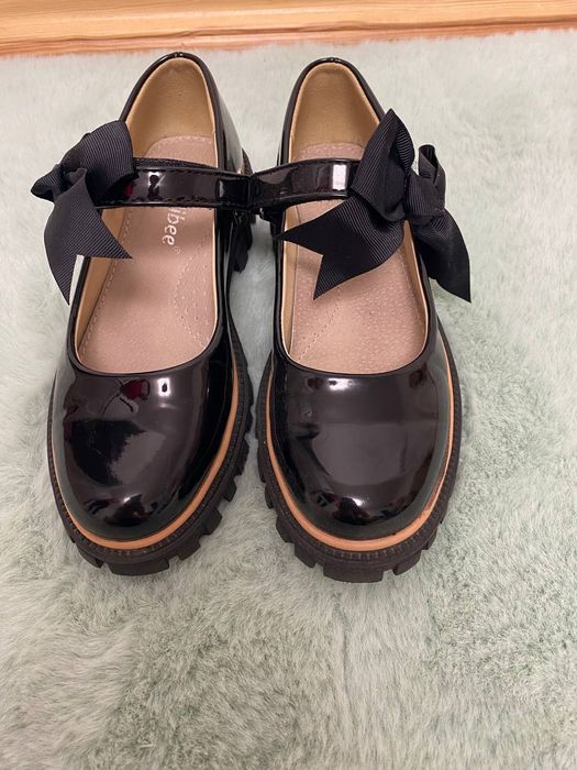 Продається дитяче Б/У взуття