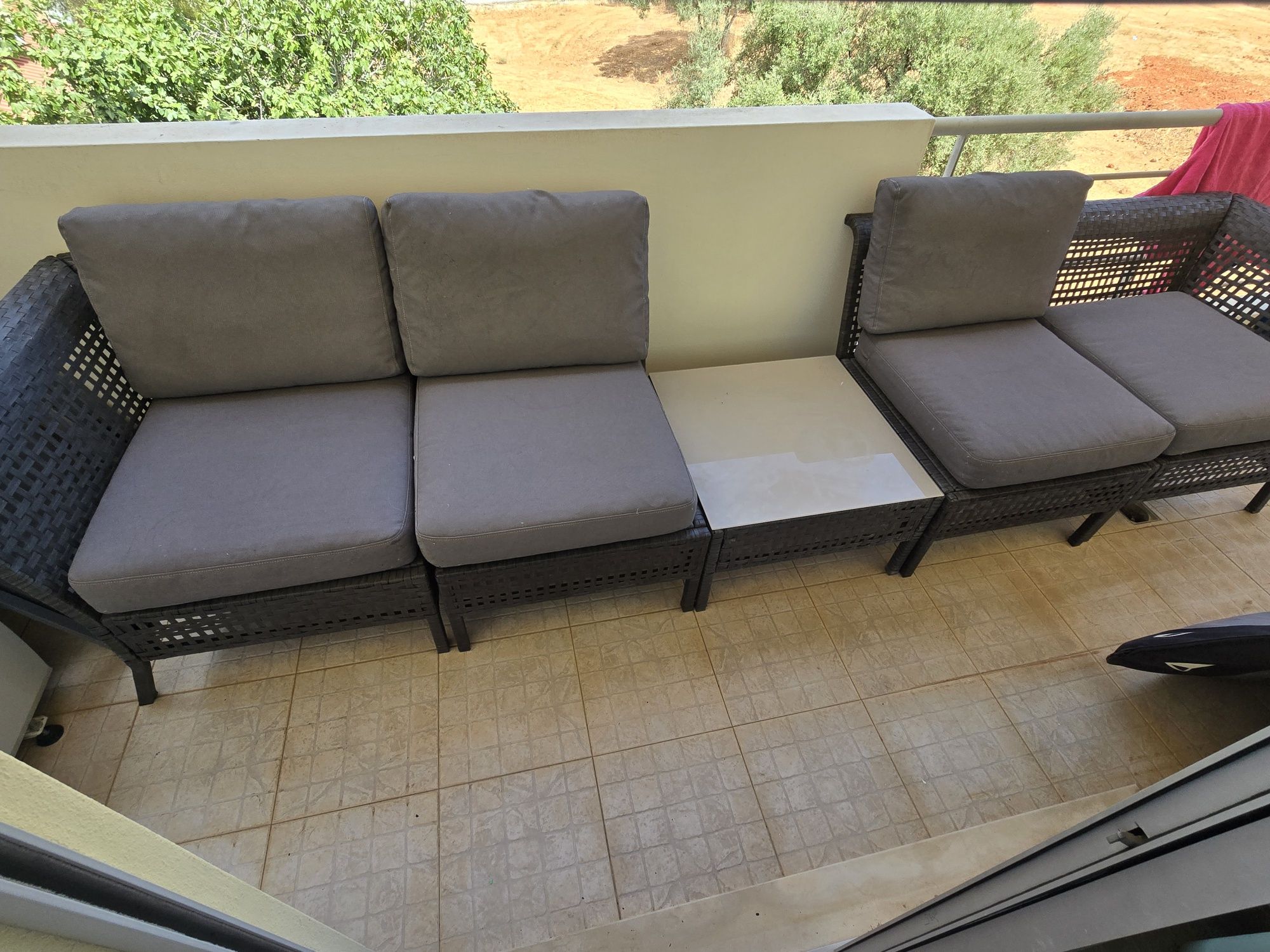 Conjunto sofás exterior + mesa de centro