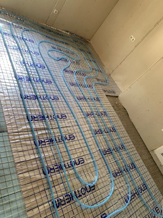 Ремонт (гіпсокартон, кахель, двері, вікна, тепла підлога, труби)