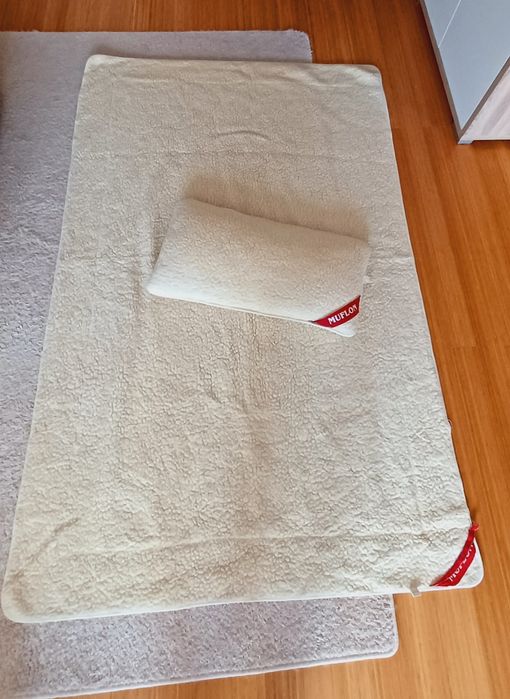 Muflon wełniana kołdra / koc / pled z wełny poduszką