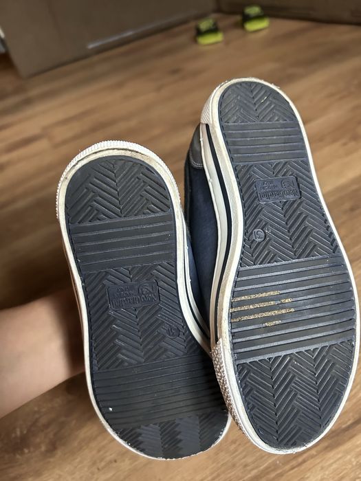 Шкіряні кеди черевики туфлі