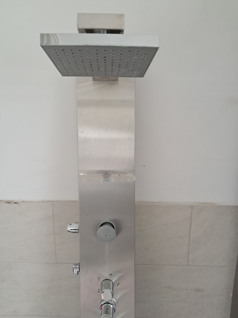 Coluna de chuveiro Roca