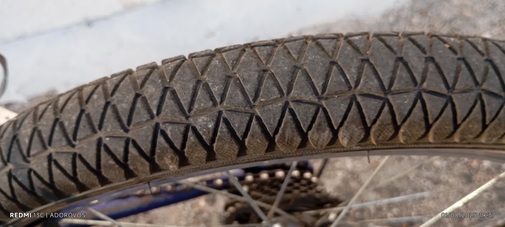 Bicicleta bmx com mudanças