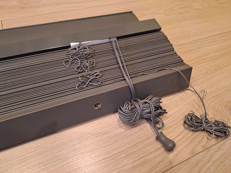 Żaluzje rolety drewniane 140x170 cm szara