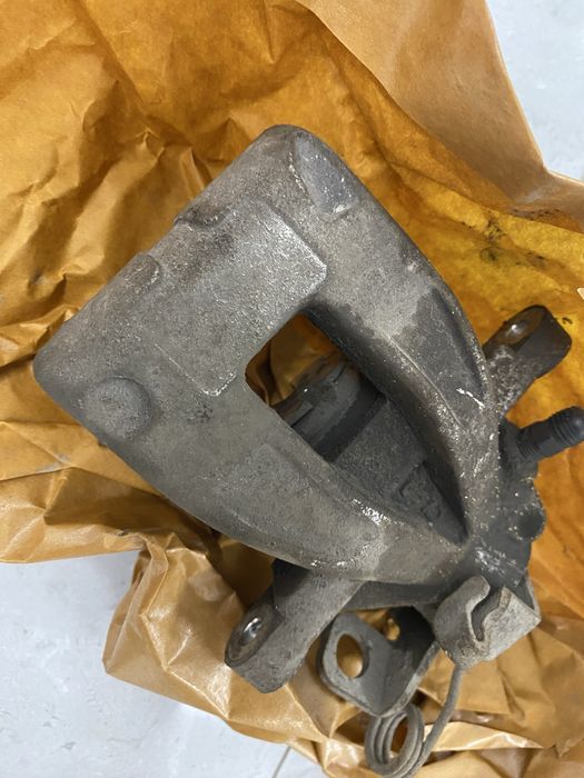 Супорт Peugeot 207 sw 2008 гальмівний супорт гальмівна система суппорт