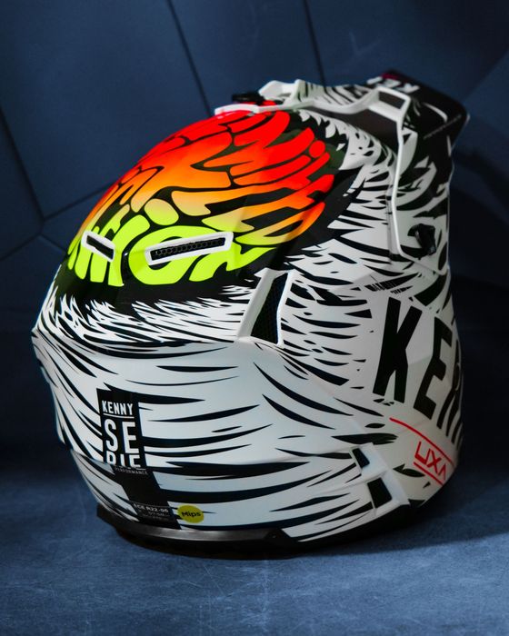 Мотошолом Agv  Shark Hjc shoei Scorpion Xlite  Ruroc Nolan rpha pista