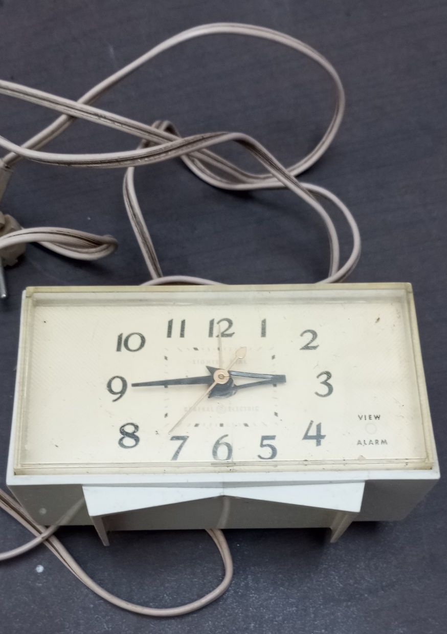 Relógio General Electric anos 60