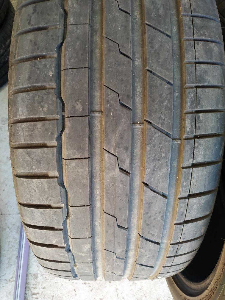 255/40/19 Hankook S1 Evo3 лето