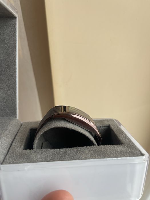 Годинник DKNY оригінал б/у