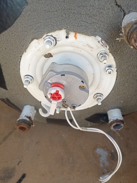 Продам б.у бойлер сделан из газового баллона.