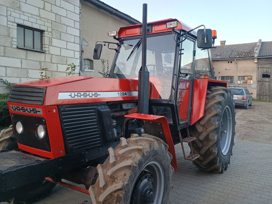 Ursus 1224  zarejstrowany 91 rok