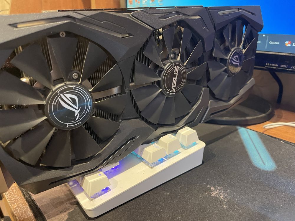 gtx 1070 ti asus rog strix