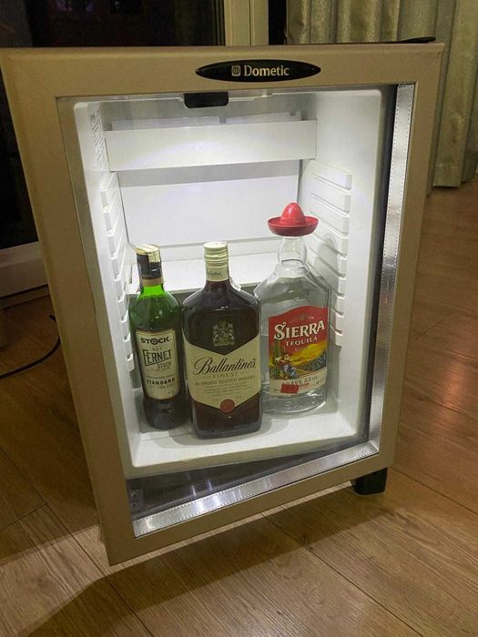 Lodówka minibar Dometic MB20-60 - profesjonalne chłodzenie