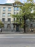 Оренда офісу, вул. Зелена, близький центр, 700 м2