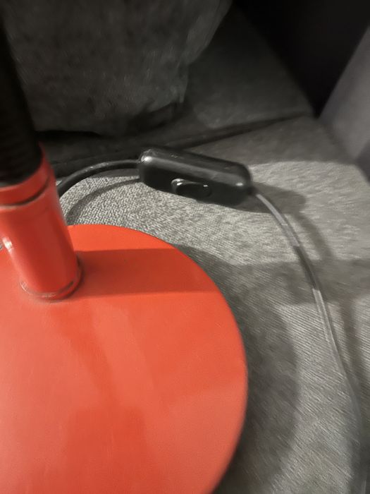 Candeeiro de secretária vermelho