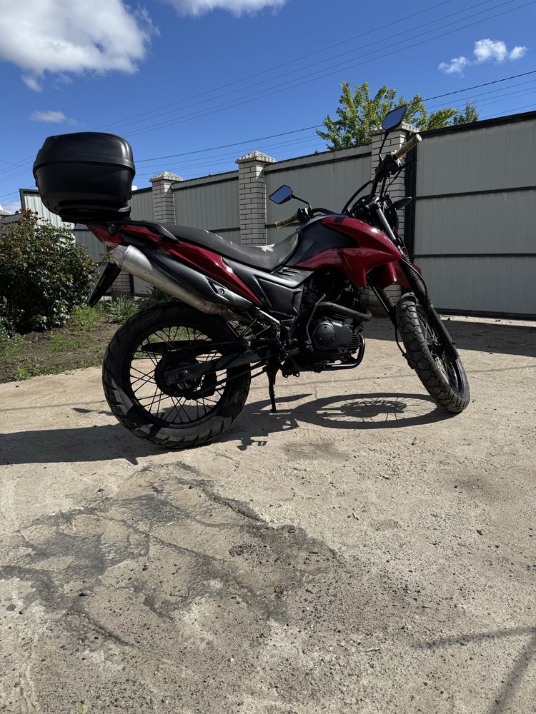 Продам мотоцикл LONCIN LX200GY-3