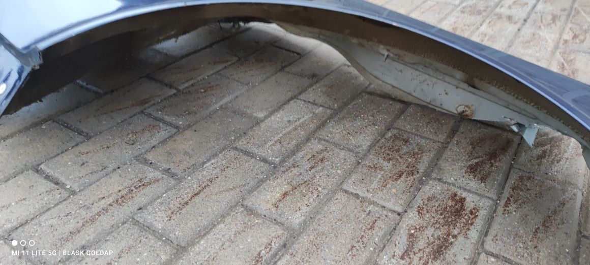 Błotnik Prawy Tył LZ5L Audi S6 Sedan Szeroka Buda Blask Gołdap