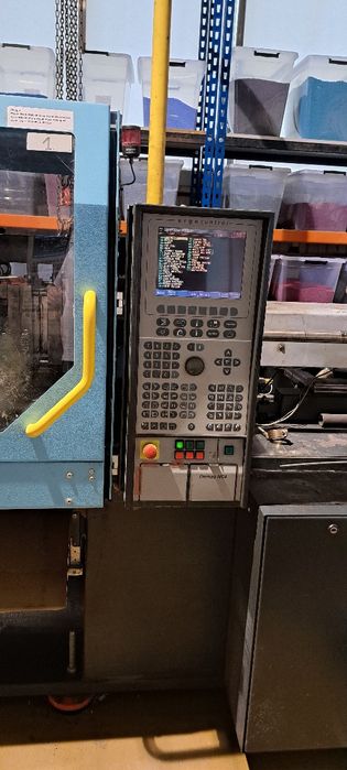 Wtryskarka Demag 800-400