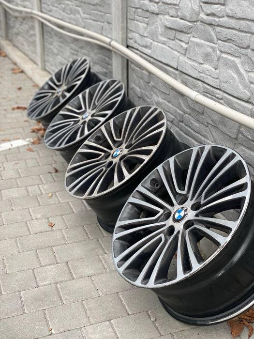 Диски r18 5x112 8J 634 стиль