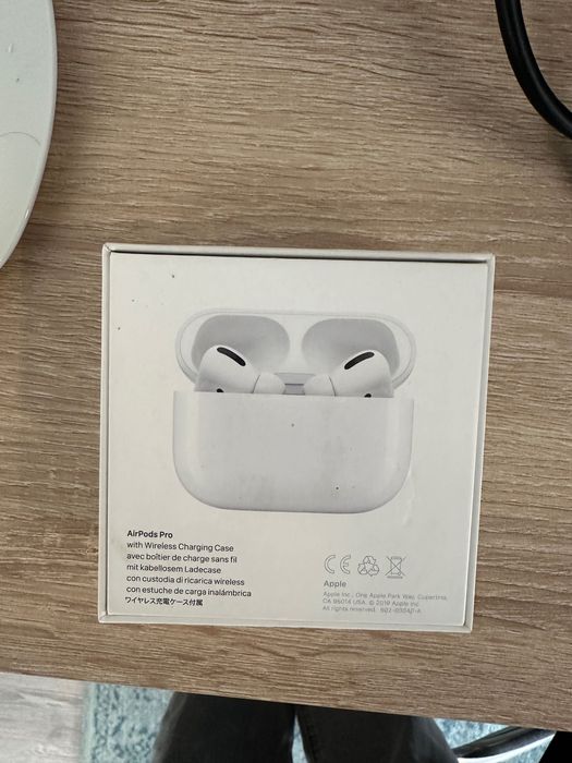 Apple AirPods Pro