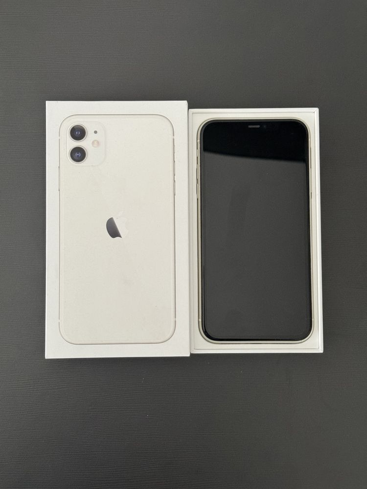 iPhone 11 256Gb - Branco