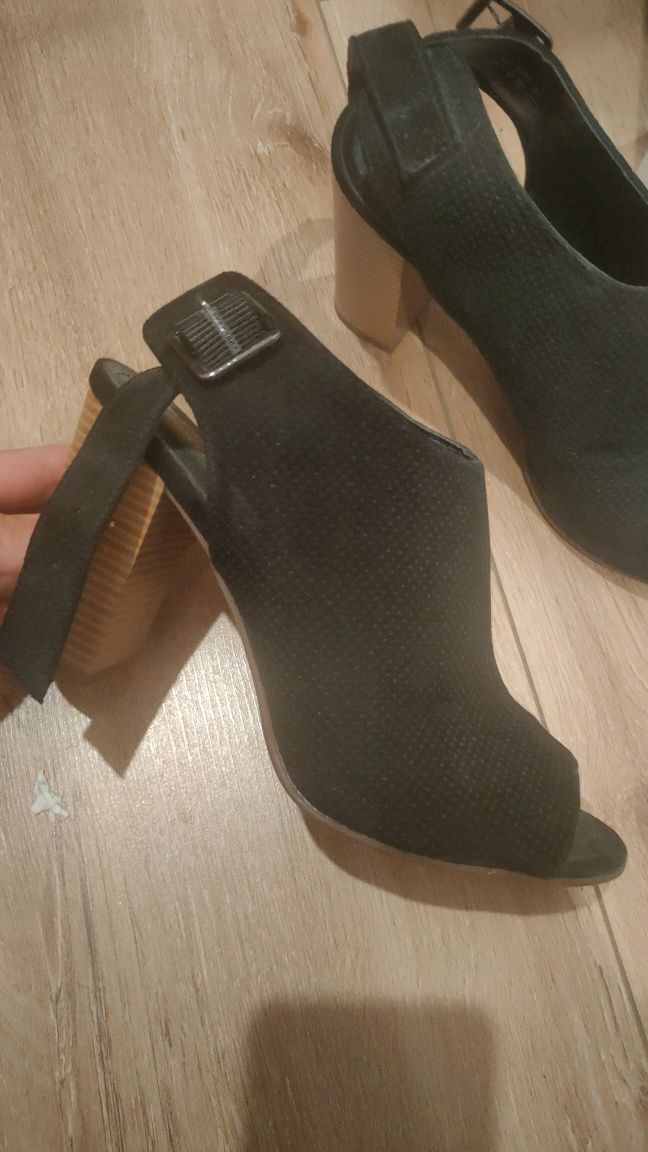 Buty 39 Deichmann