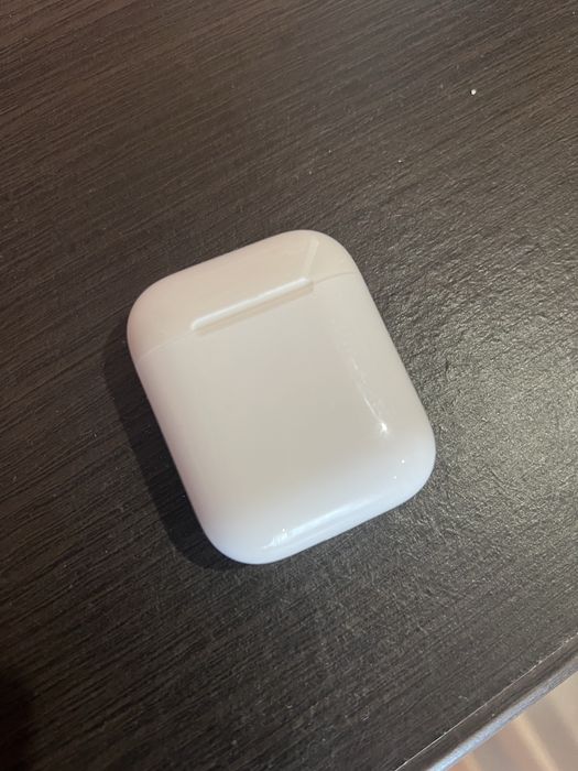 Кейс Airpods