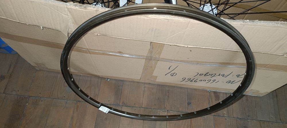 Aro DT Swiss 26 novo