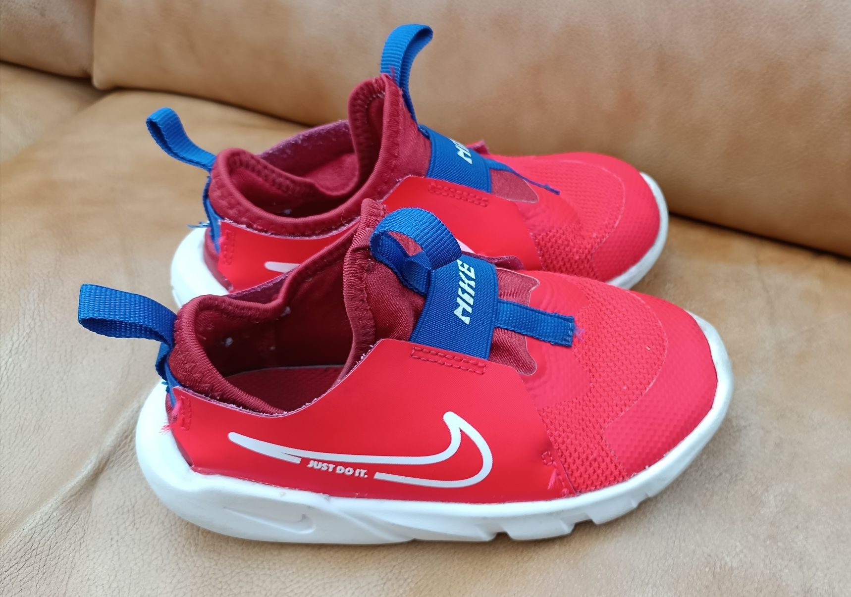 Nike flex runner 27