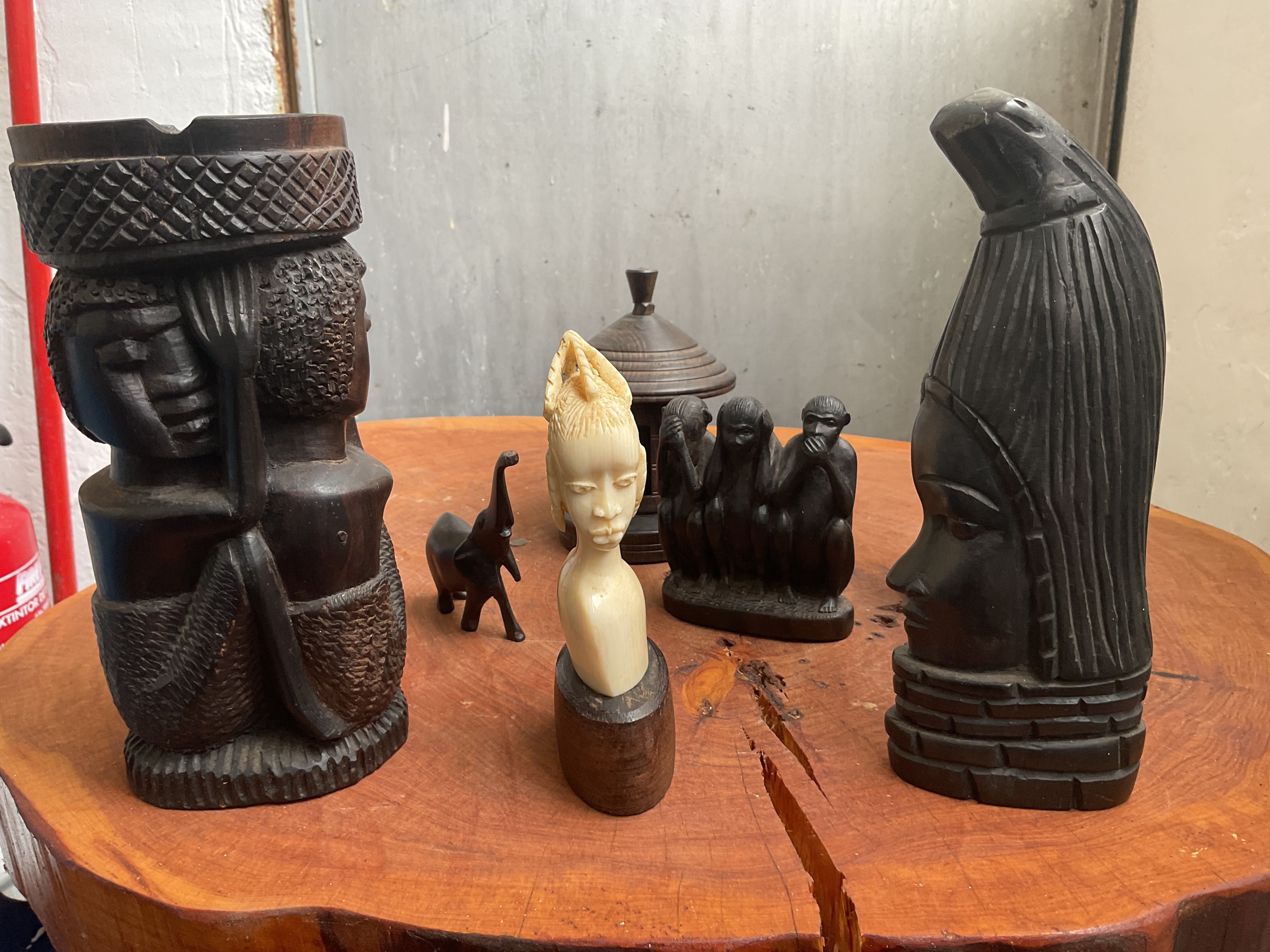 Estatuetas africanas