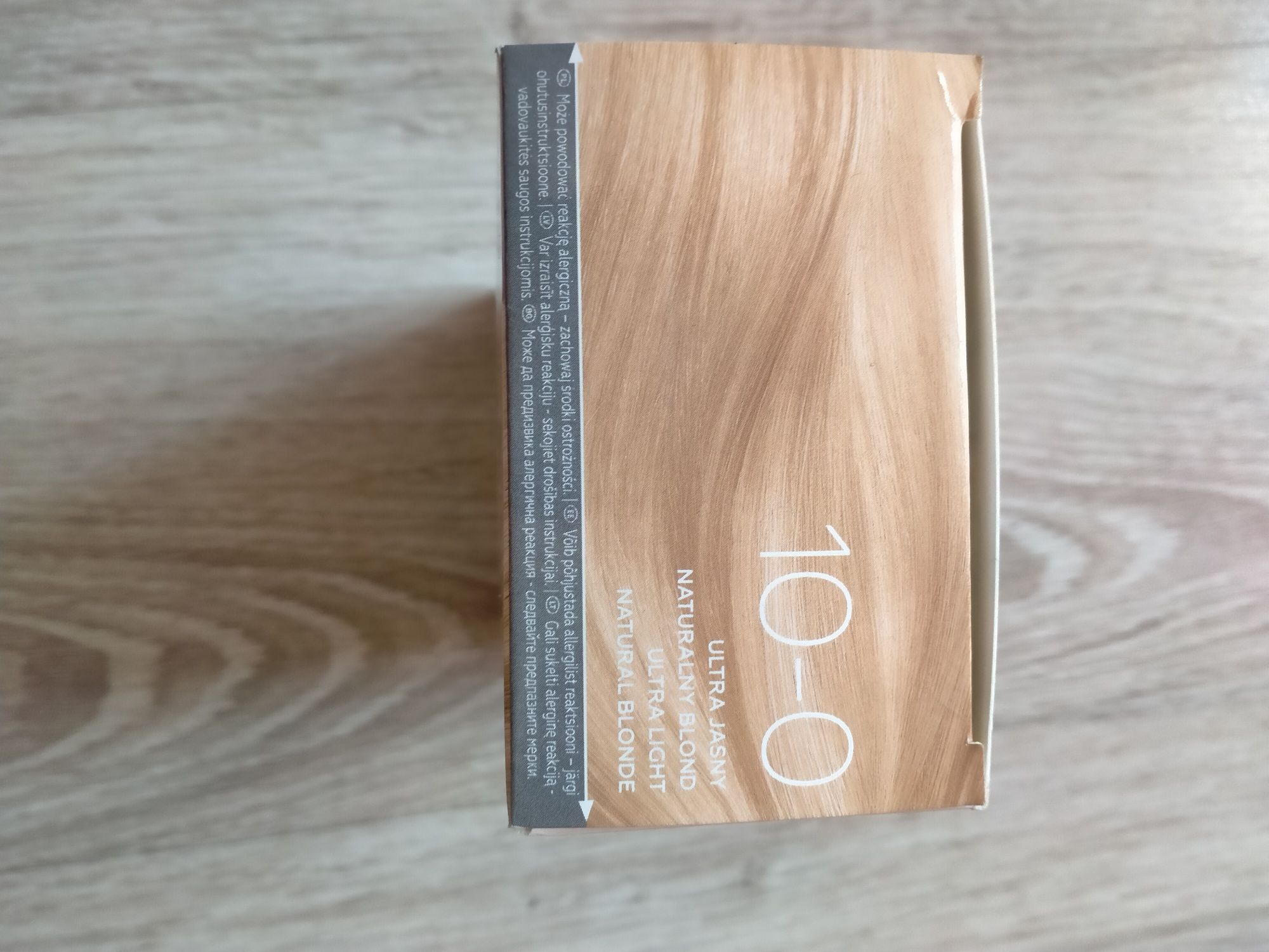 Farba do włosów Schwarzkopf, 10-0 ultra jasny naturalny blond