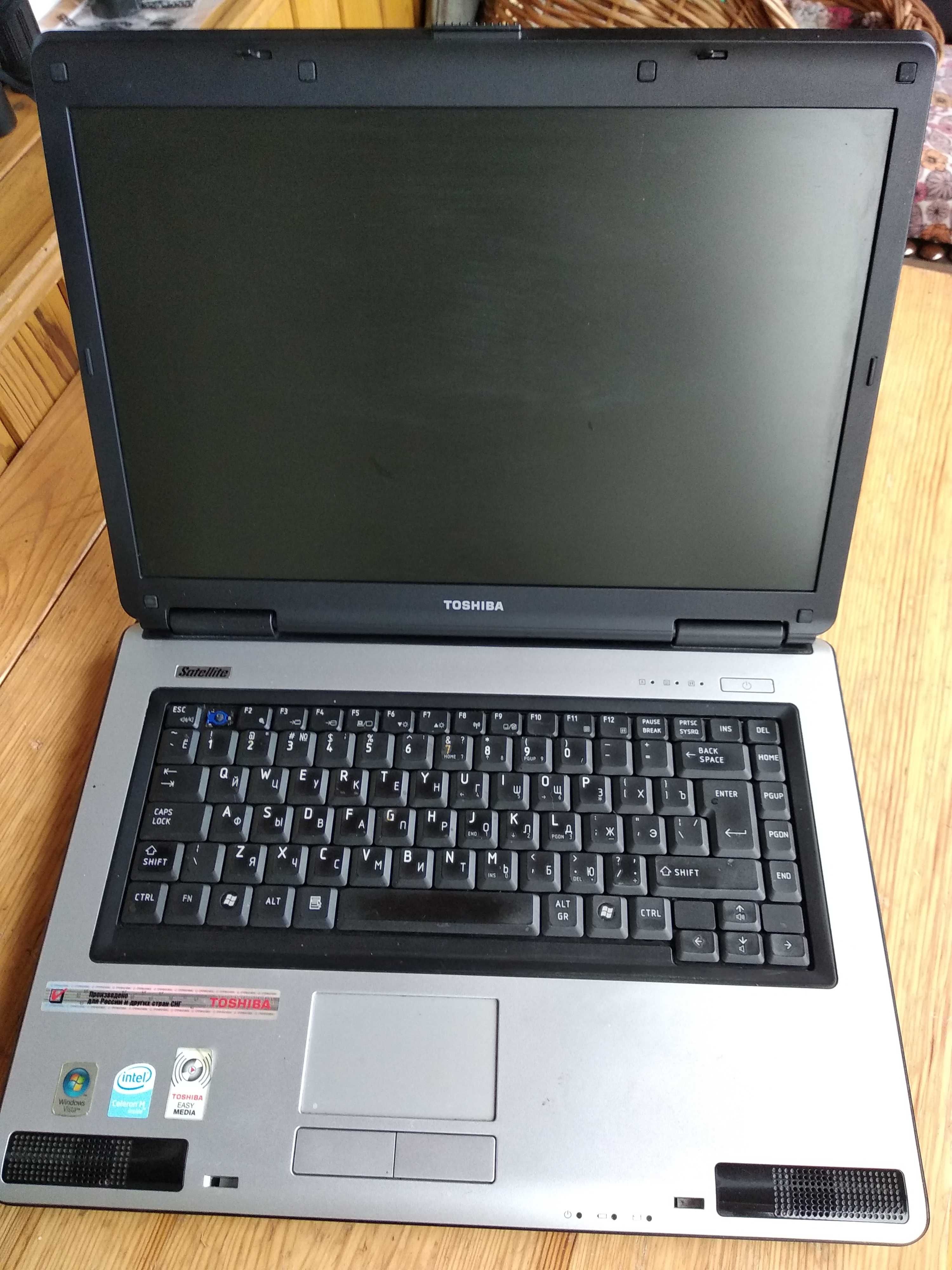 Ноутбук Toshiba Satellite L40-139