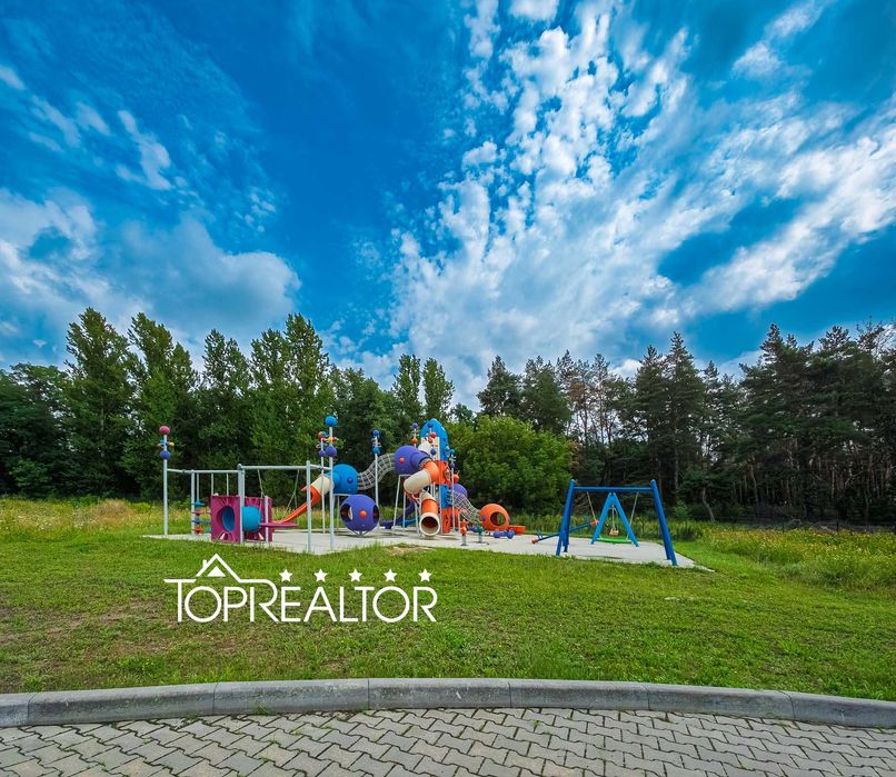 Продам сучасний будинок у селищі River park