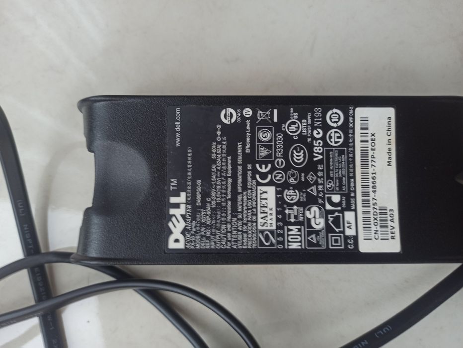 Зарядне Dell DA90PS
