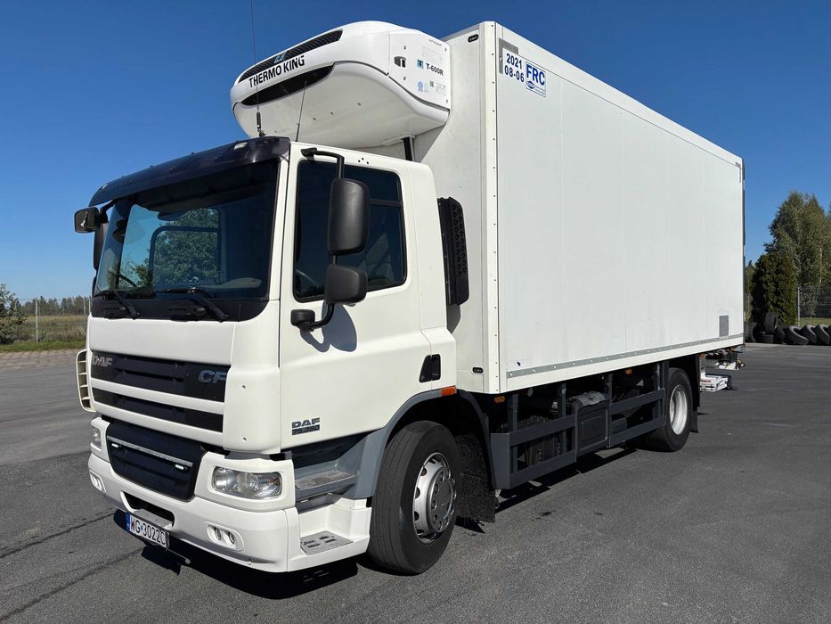 DAF CF 75.360 chłodnia . Chłodnia hakowa. Volvo, Scania chłodnia.