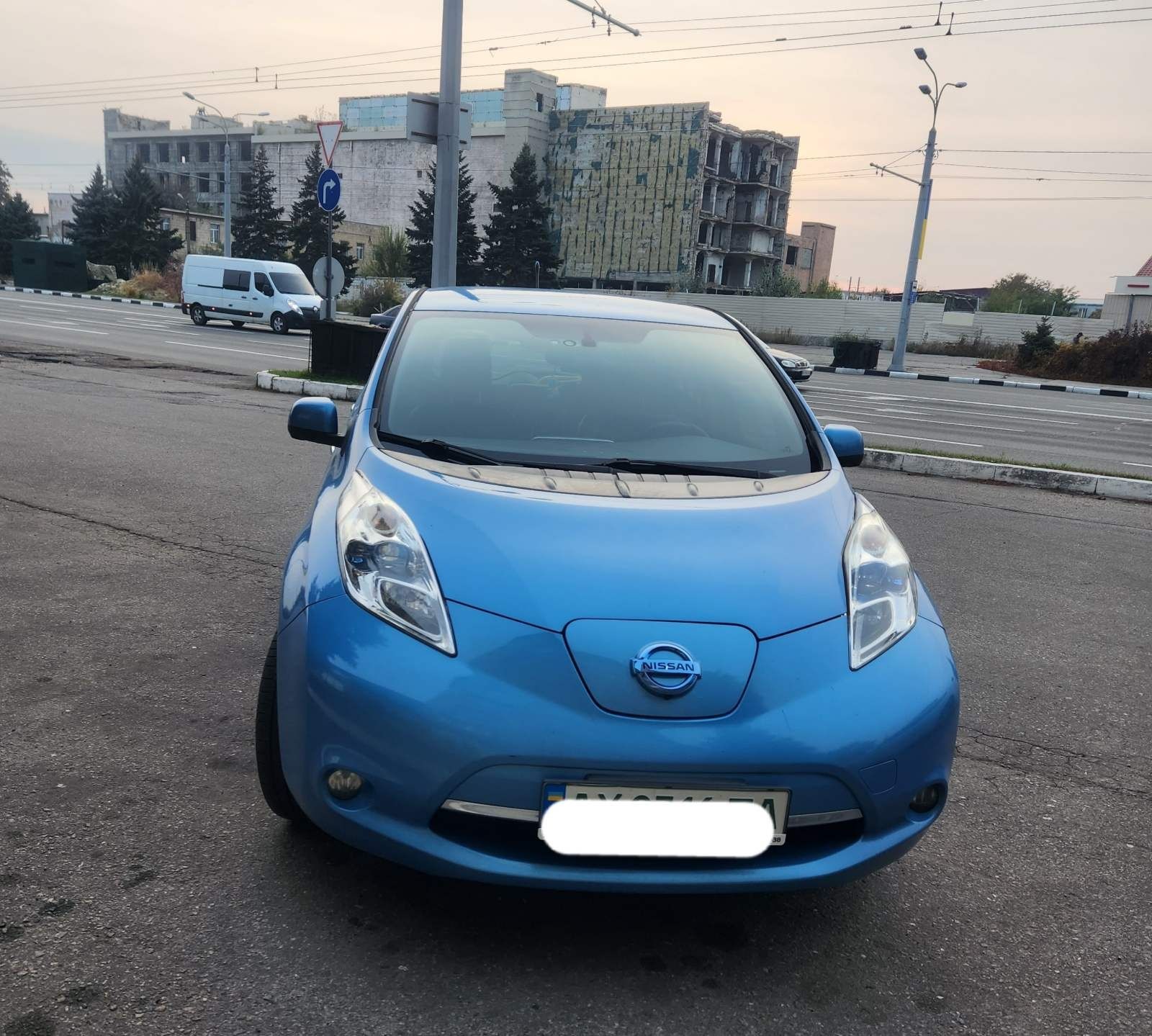 Nissan leaf SL максимальная комплектация без ДТП США