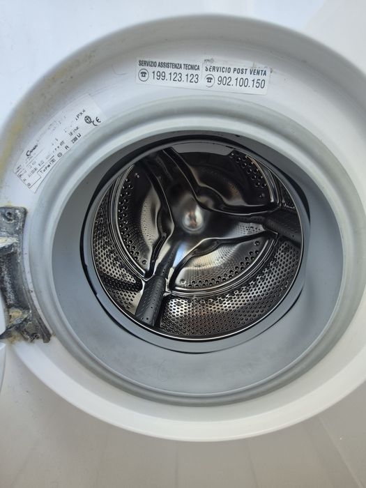 Maquina lavar a roupa