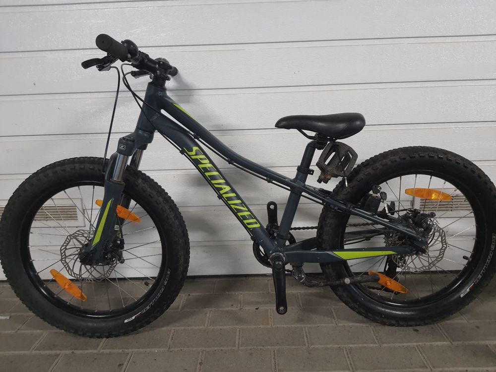 Specialized Riprock 20 , kola 20