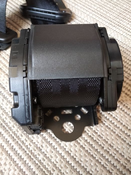 Ремень безопасности инерционный 3-х точечный (новый запечатанный)